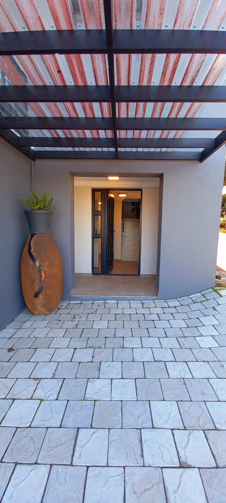 4 Bedroom Property for Sale in Knysna Central Western Cape
